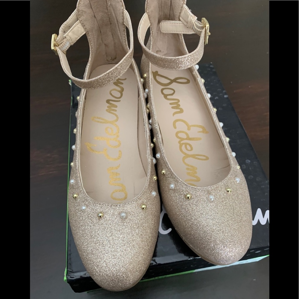 Girls dress shoes, light gold sugar Sam edelman